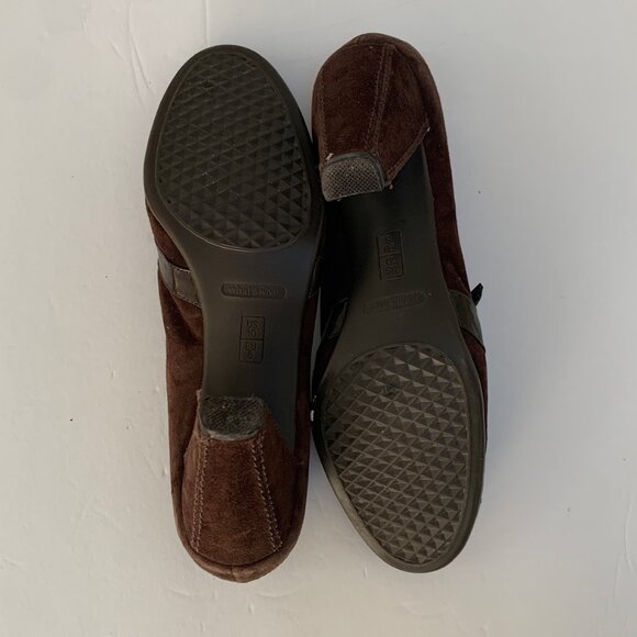 What's What by Aerosoles Brown Suede & Leather Round Toe Mary Jane Pumps - Picture 8 of 11
